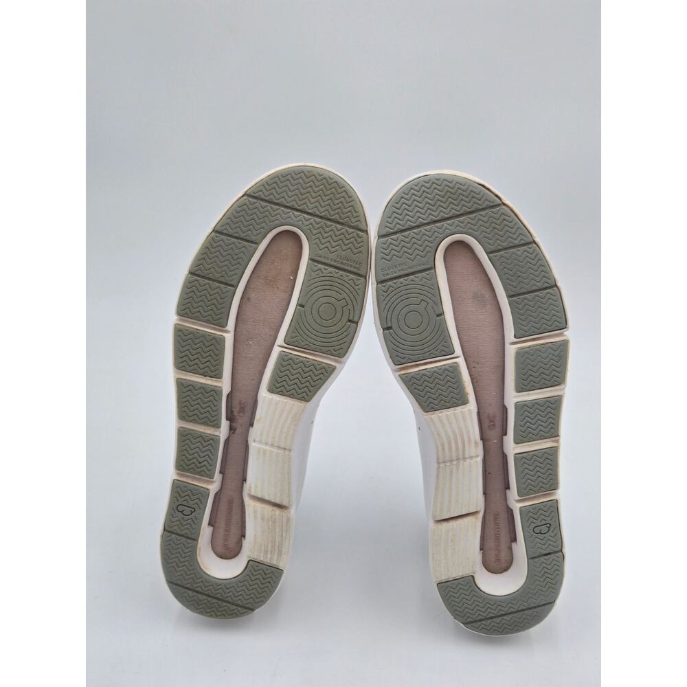 On Running Women's White Gray and Blush Sneakers - Picture 7 of 8